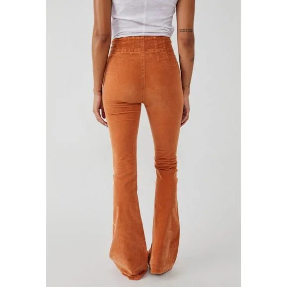 🎉LAST CHANCE🎉 FREE PEOPLE Jayde Cord Flare Jeans / Cognac - Picture 5 of 7